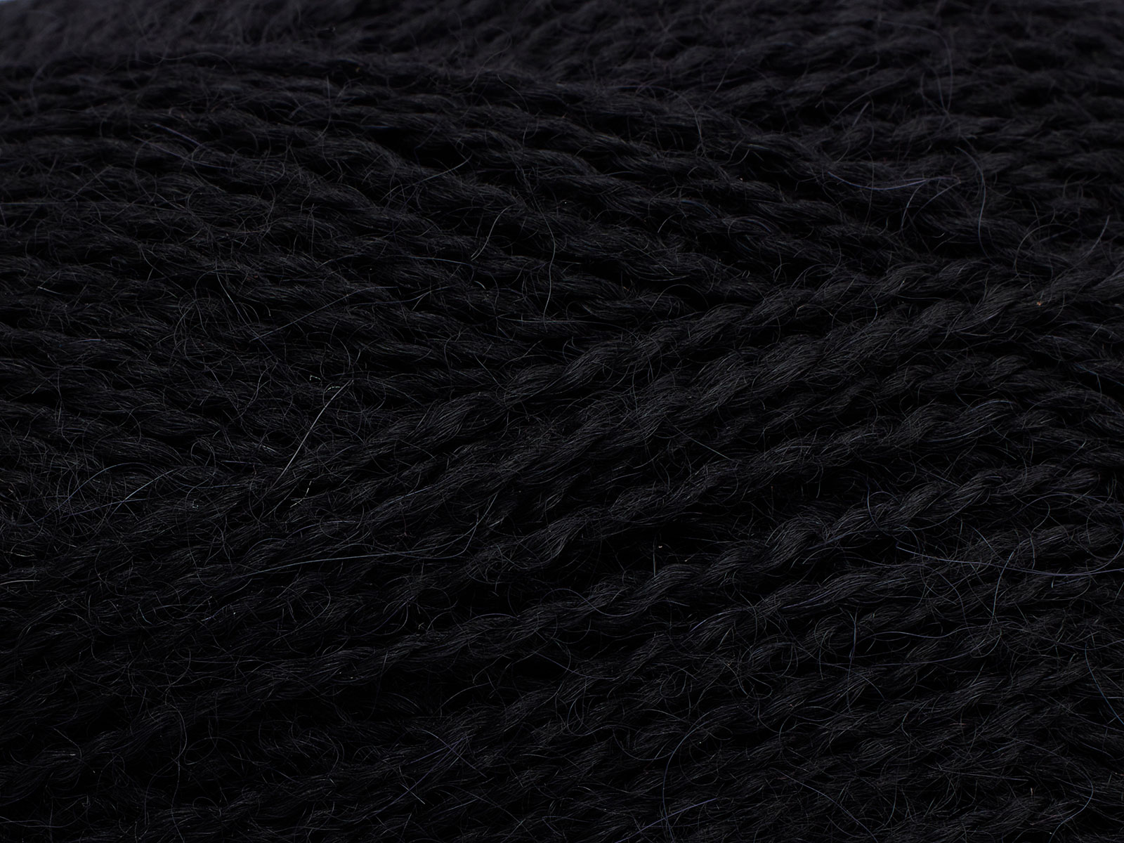 Alva - 0102 Black